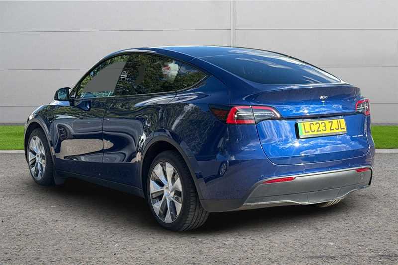 Used Tesla Model Y 2023 for sale - 76112528: Photo 2