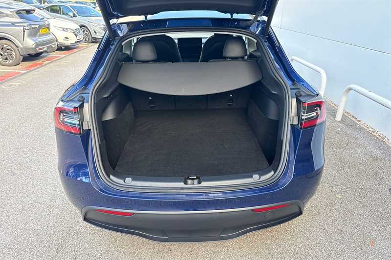 Used Tesla Model Y 2023 for sale - 76112528: Photo 21