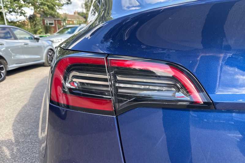Used Tesla Model Y 2023 for sale - 76112528: Photo 28
