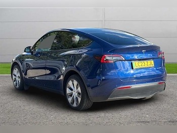 Used Tesla Model Y 2023 for sale - 76112528: Photo
