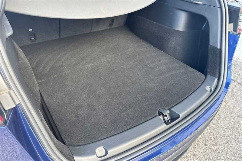 Used Tesla Model Y 2023 for sale - 76112528: Photo 37