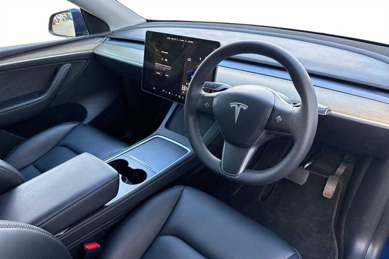 Used Tesla Model Y 2023 for sale - 76112528: Photo 8