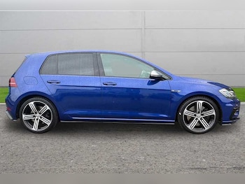 Used Volkswagen Golf 2019 for sale - 78650537: Photo