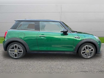 Used MINI Hatch 2021 for sale - 76760849: Photo