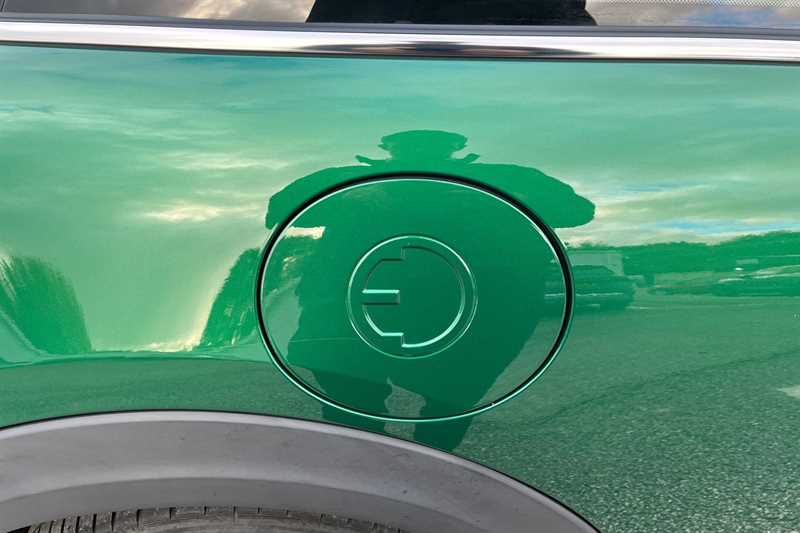 Used MINI Hatch 2021 for sale - 76760849: Photo 42