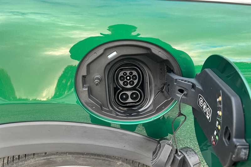 Used MINI Hatch 2021 for sale - 76760849: Photo 43