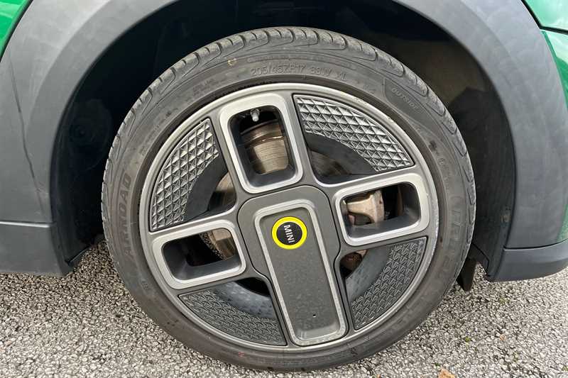 Used MINI Hatch 2021 for sale - 76760849: Photo 6