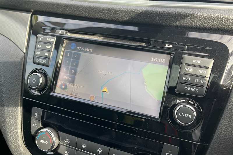 Used Nissan Qashqai 2017 for sale - 76062424: Photo 10