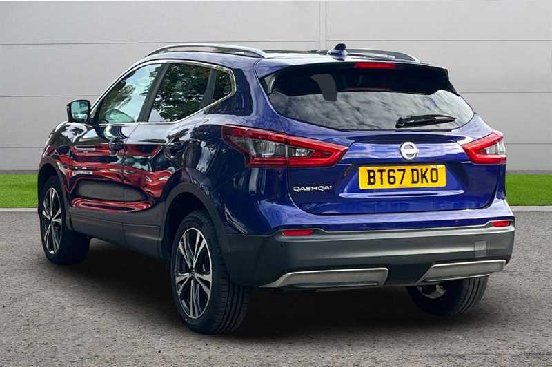 Used Nissan Qashqai 2017 for sale - 76062424: Photo 2