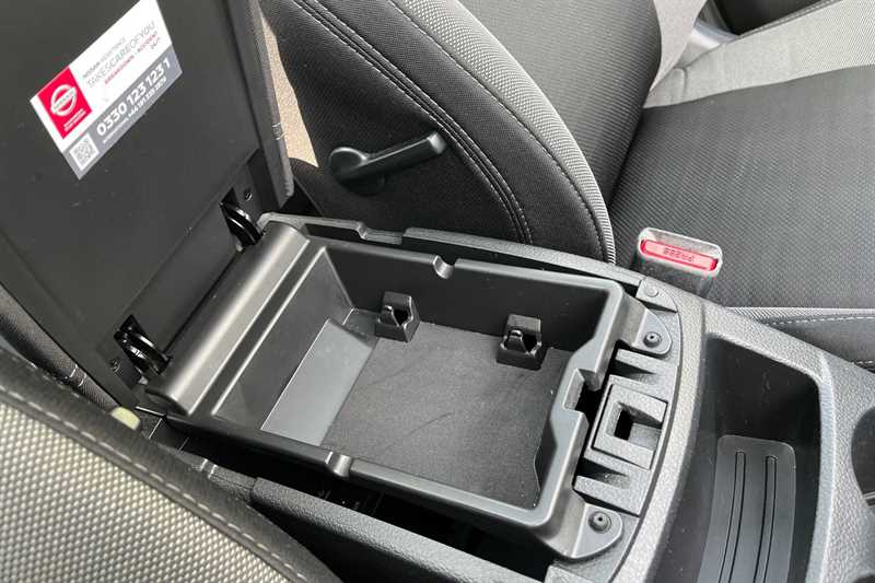 Used Nissan Qashqai 2017 for sale - 76062424: Photo 30