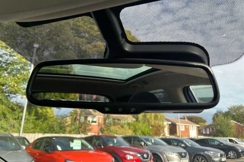 Used Nissan Qashqai 2017 for sale - 76062424: Photo 32