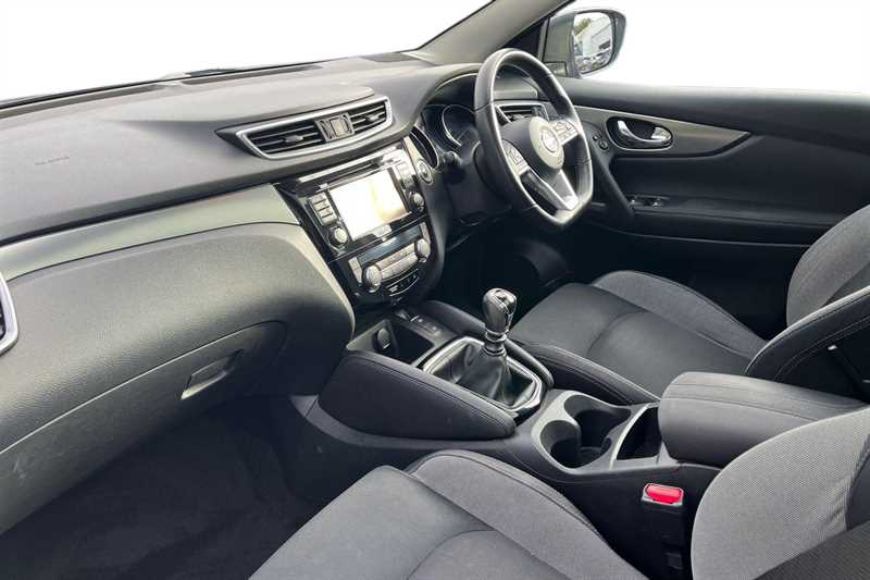 Used Nissan Qashqai 2017 for sale - 76062424: Photo 7