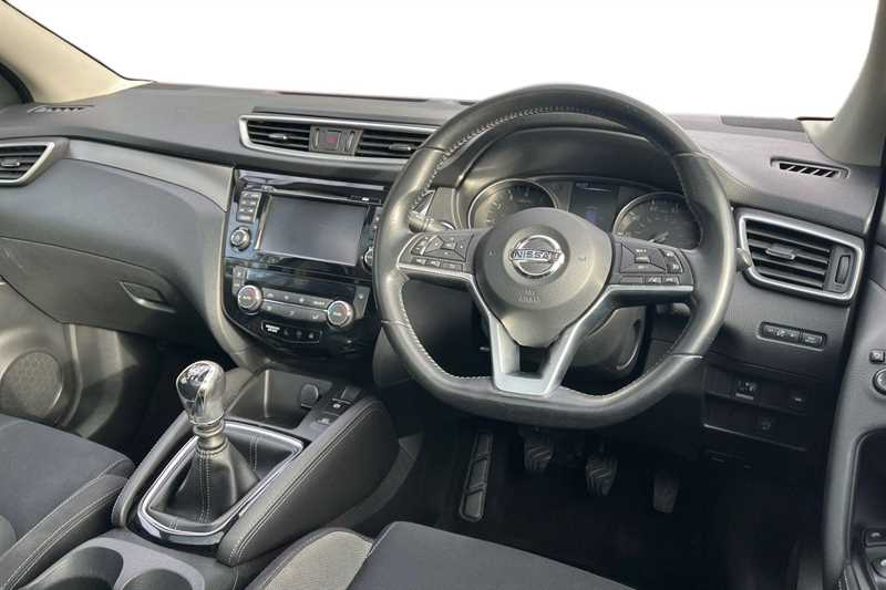 Used Nissan Qashqai 2017 for sale - 76062424: Photo 8