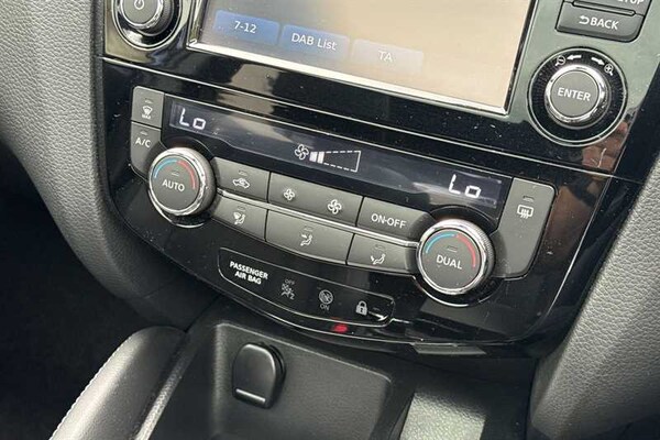 Used Nissan Qashqai 2017 for sale - 75679455: Photo 13