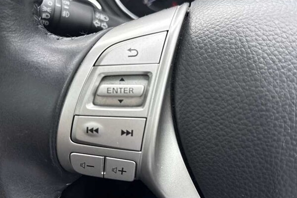 Used Nissan Qashqai 2017 for sale - 75679455: Photo 17
