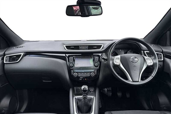 Used Nissan Qashqai 2017 for sale - 75679455: Photo 9