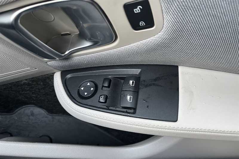 Used BMW i3 2020 for sale - 76928310: Photo 18