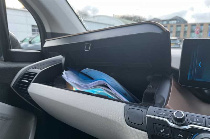 Used BMW i3 2020 for sale - 76928310: Photo 30