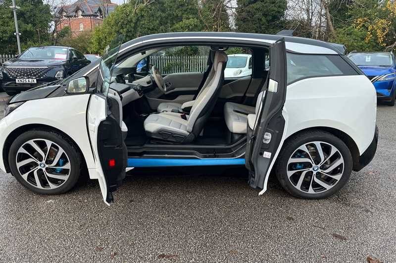 Used BMW i3 2020 for sale - 76928310: Photo 31