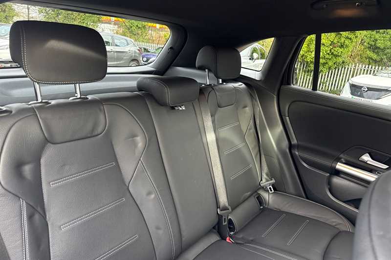 Used Mercedes-Benz GLA 2023 for sale - 77457971: Photo 32