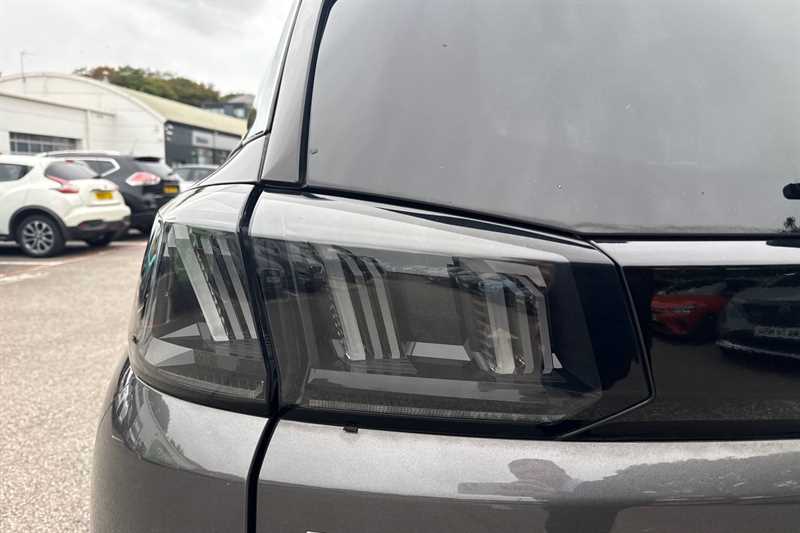 Used Peugeot 5008 2021 for sale - 76381595: Photo 24