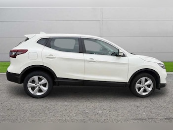 Used Nissan Qashqai 2020 for sale - 77911459: Photo
