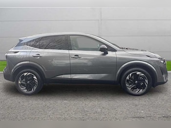 Used Nissan Qashqai 2025 for sale - 77134112: Photo