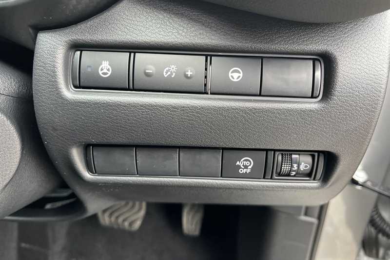 Used Nissan Juke 2025 for sale - 76155320: Photo 37