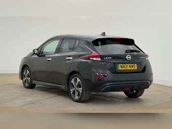 Used Nissan Leaf 2021 for sale - 76487610: Photo