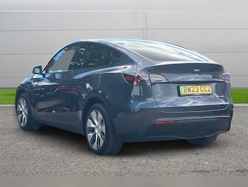Used Tesla Model Y 2023 for sale - 79350672: Photo