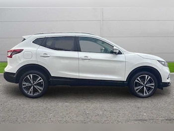 Used Nissan Qashqai 2018 for sale - 77414127: Photo