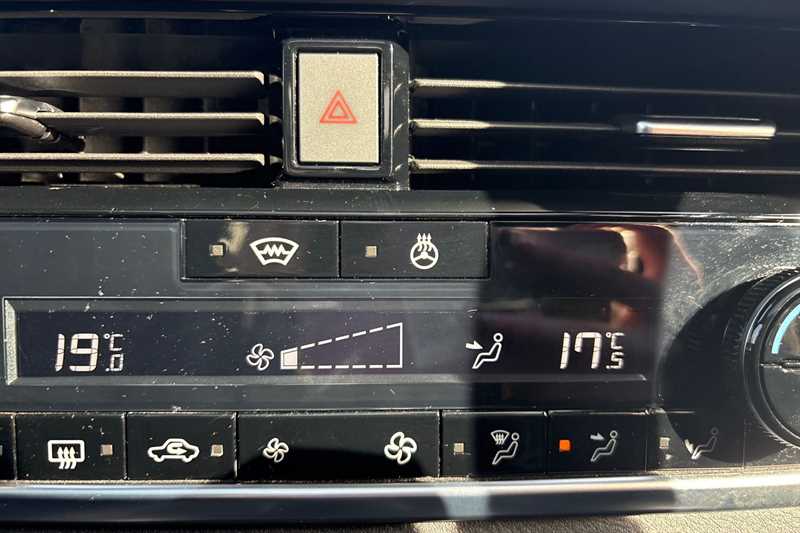 Used Nissan Qashqai 2022 for sale - 75759203: Photo 30