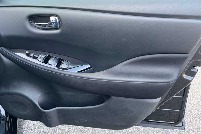 Used Nissan Leaf 2022 for sale - 78089058: Photo 33