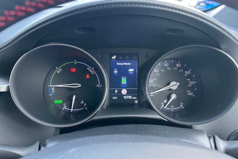 Used Toyota C-HR 2023 for sale - 76826938: Photo 14