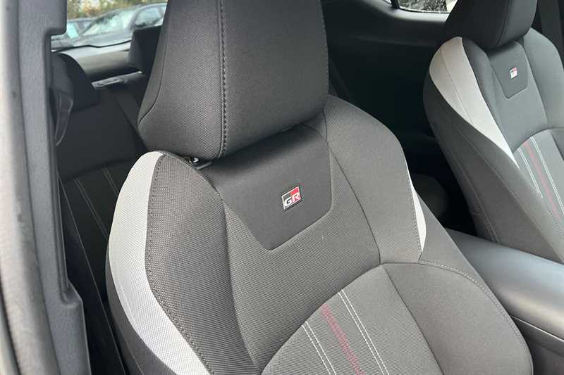 Used Toyota C-HR 2023 for sale - 76826938: Photo 47