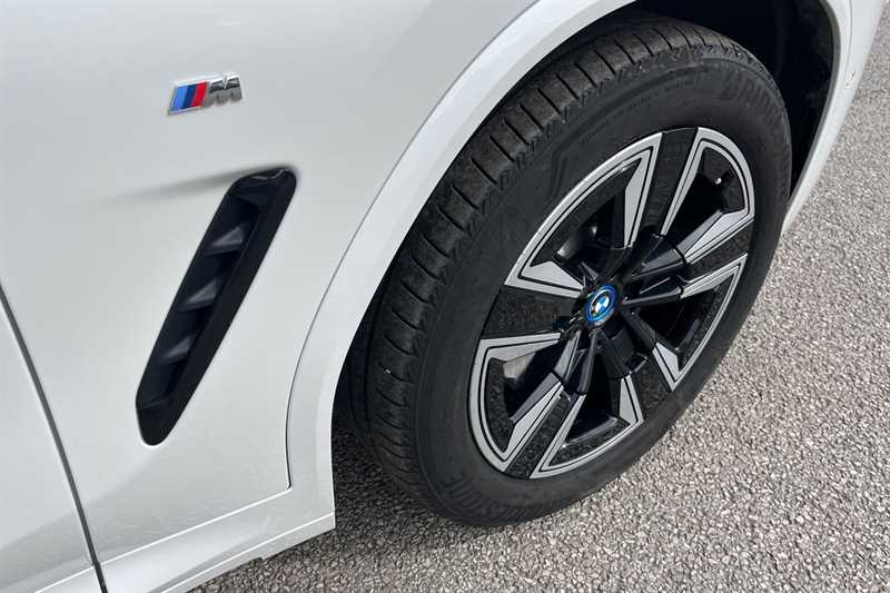 Used BMW iX3 2022 for sale - 76717704: Photo 32