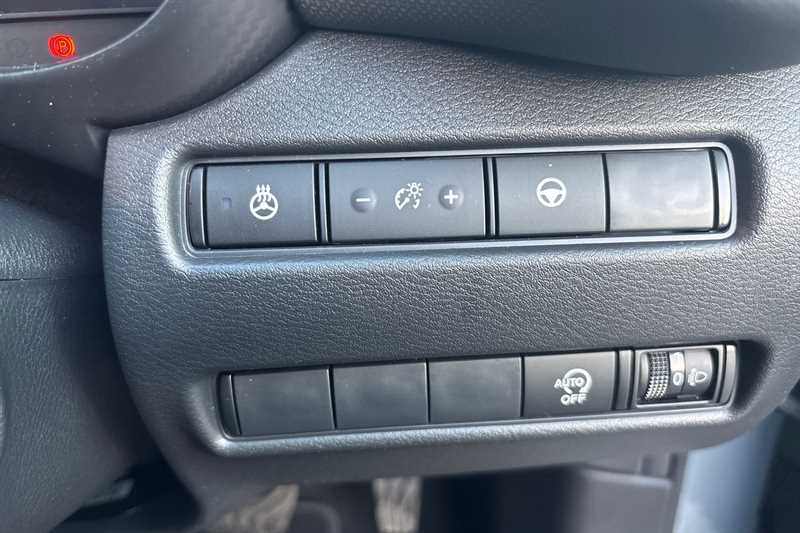 Used Nissan Juke 2024 for sale - 76804345: Photo 25