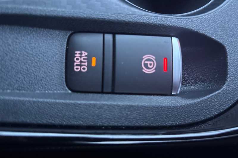 Used Nissan Juke 2024 for sale - 76804345: Photo 32