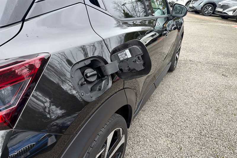 Used Nissan Juke 2023 for sale - 77600651: Photo 27