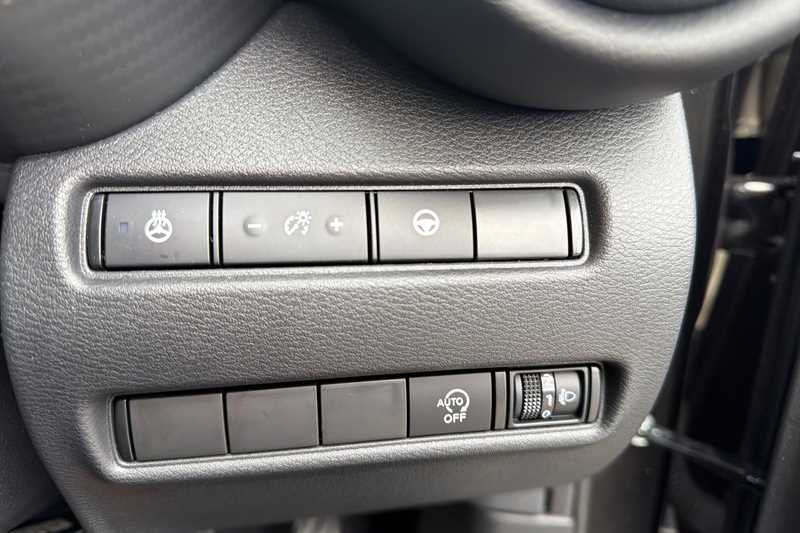 Used Nissan Juke 2023 for sale - 77600651: Photo 29