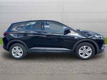 Used Vauxhall Grandland 2019 for sale - 77911490: Photo