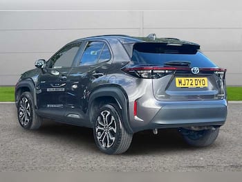 Used Toyota Yaris Cross 2022 for sale - 79700152: Photo