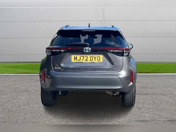 Used Toyota Yaris Cross 2022 for sale - 79700152: Photo
