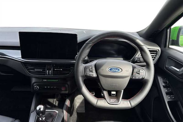 Used Ford Focus 2023 for sale - 76251798: Photo 15