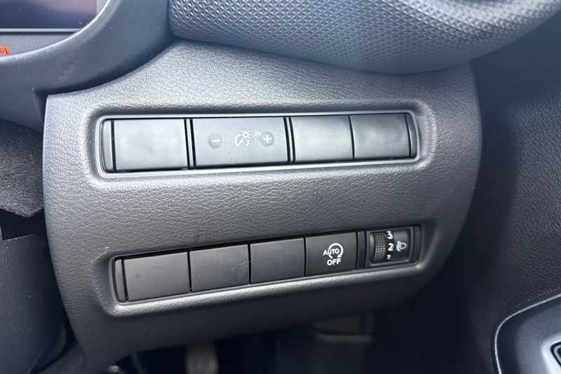 Used Nissan Juke 2024 for sale - 76593851: Photo 45