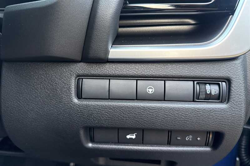 Used Nissan X-Trail 2026 for sale - 77480351: Photo 35