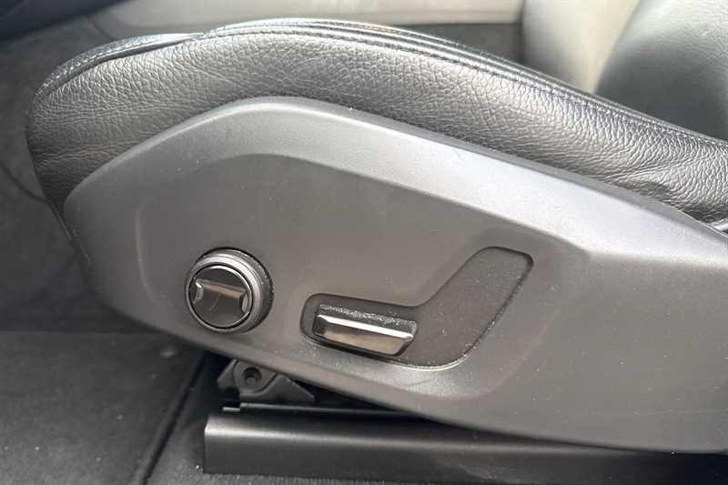 Used Volvo XC60 2019 for sale - 76928293: Photo 28