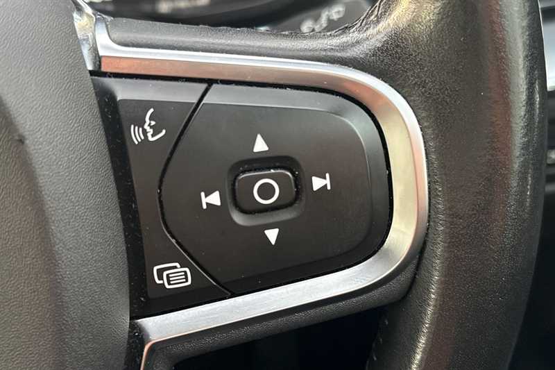 Used Volvo XC60 2019 for sale - 76928293: Photo 37