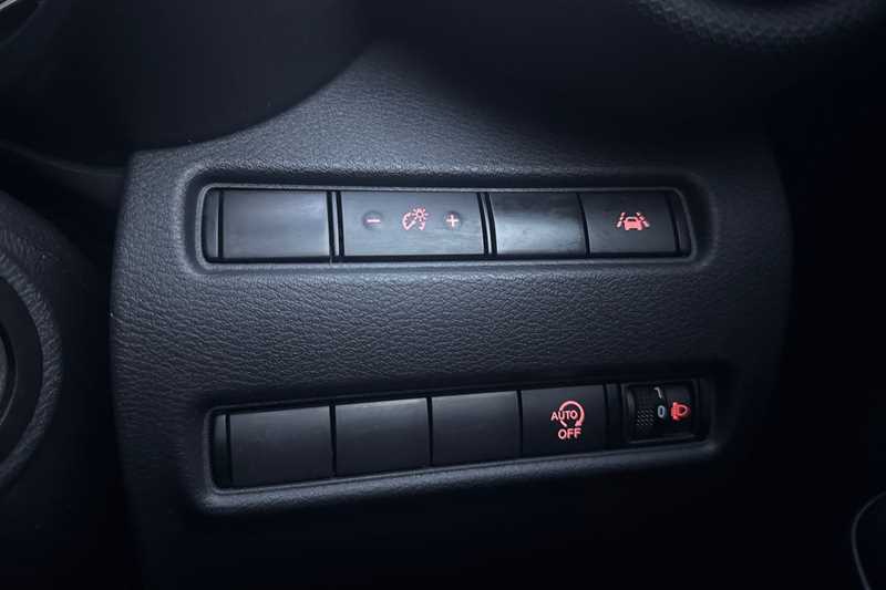 Used Nissan Juke 2022 for sale - 76826957: Photo 37