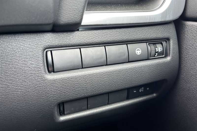Used Nissan Qashqai 2024 for sale - 76169000: Photo 40